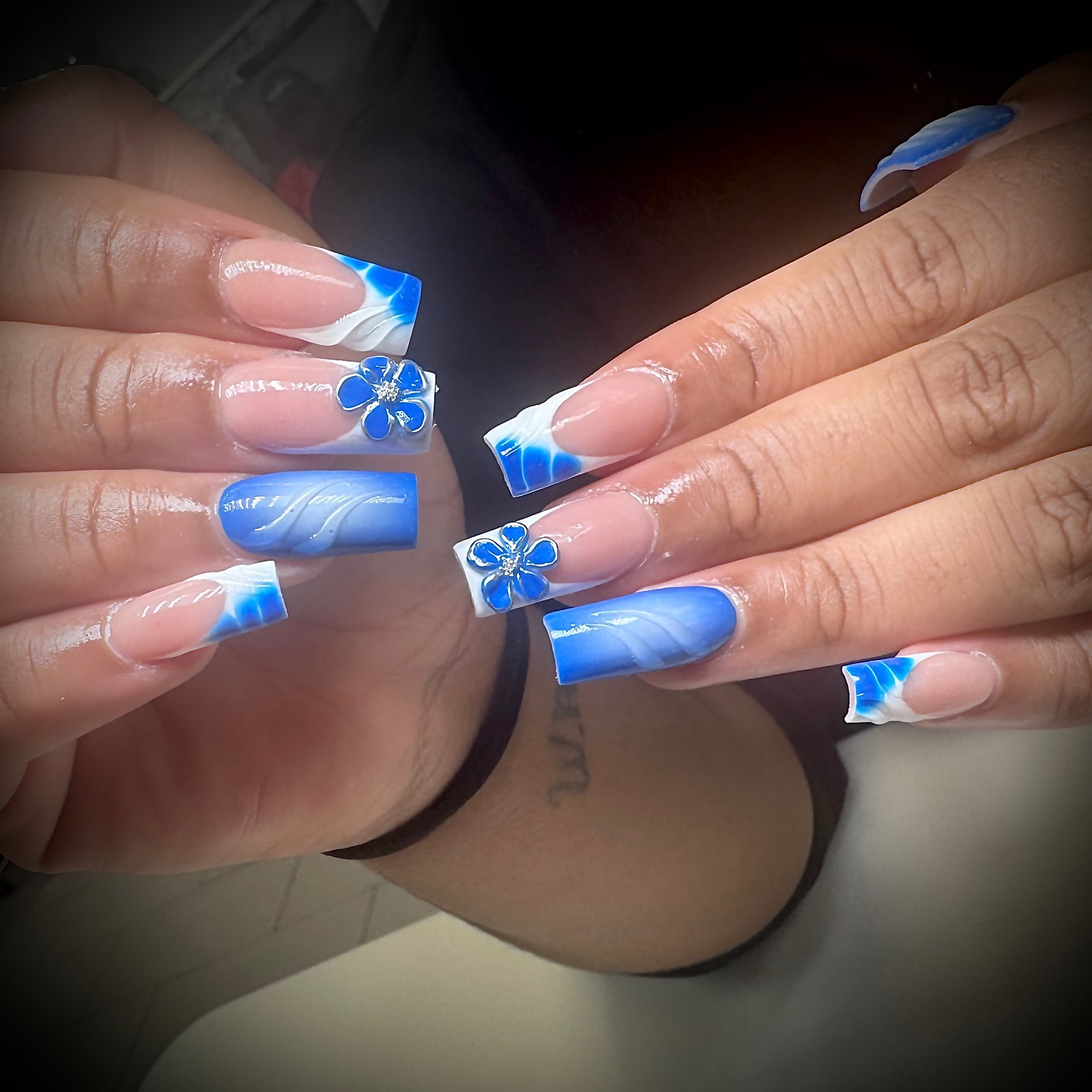 Sky Nail Spa Gallery Image