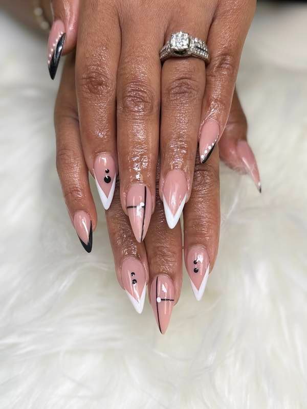 Sky Nail Spa Gallery Image