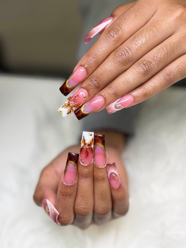 Sky Nail Spa Gallery Image