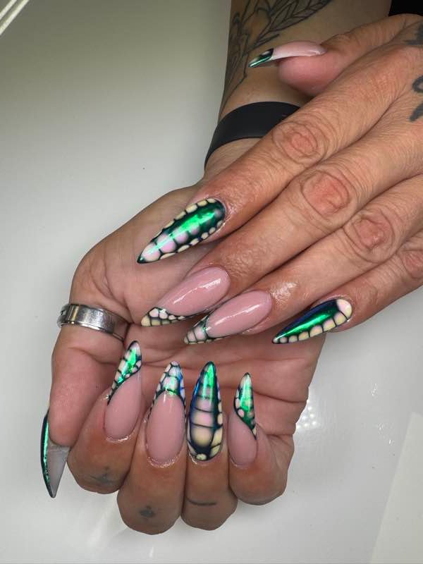 Sky Nail Spa Gallery Image