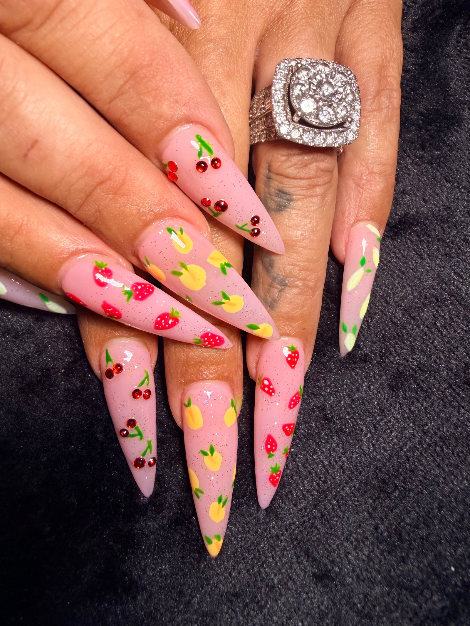 Sky Nail Spa Gallery Image