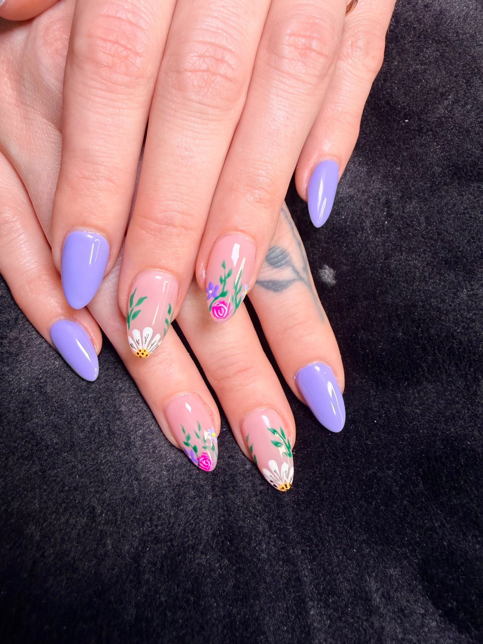 Sky Nail Spa Gallery Image