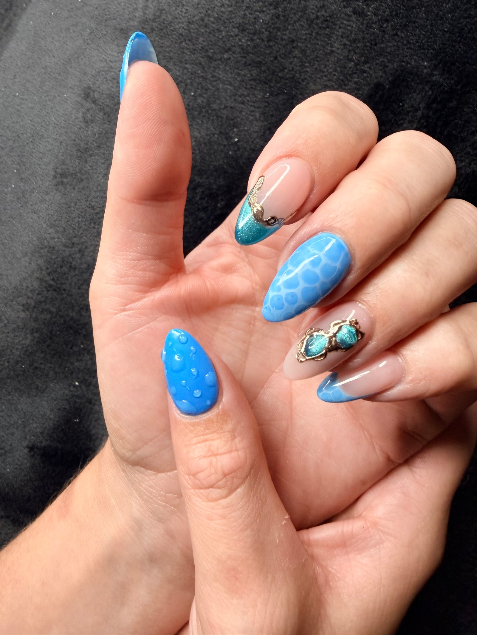 Sky Nail Spa Gallery Image